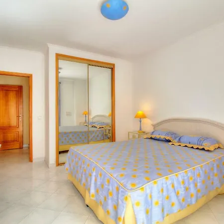3 Bed Vilamoura Center Quarteira